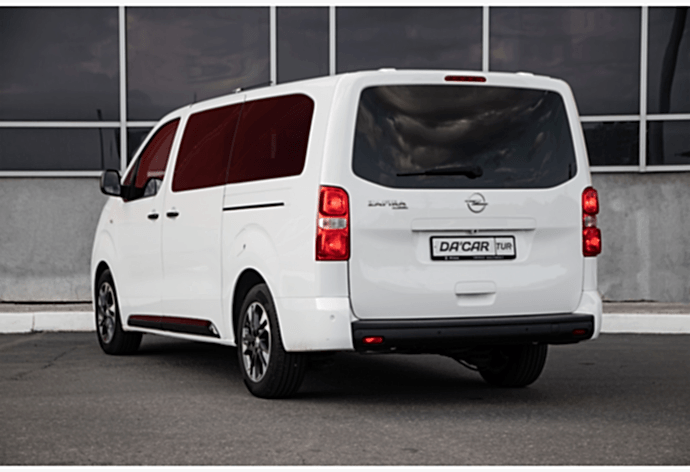 Hyundai Starex rental