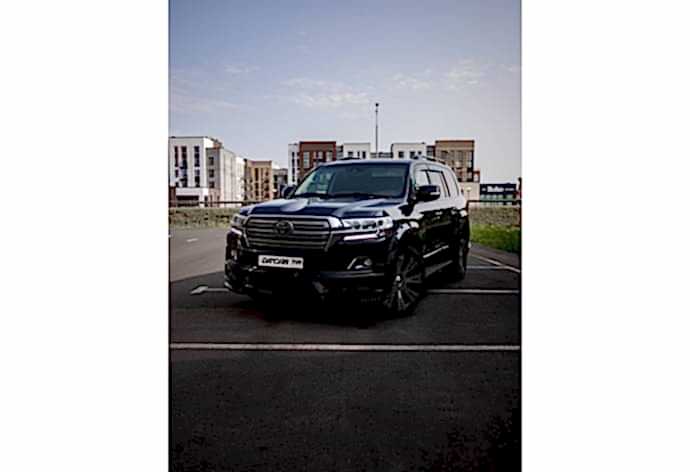 Toyota Land Cruiser 200