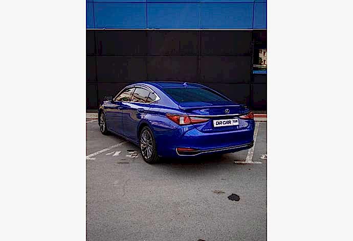 Прокат Lexus ES250 Executive